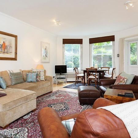 Veeve - South Kensington Garden Apartment ロンドン エクステリア 写真